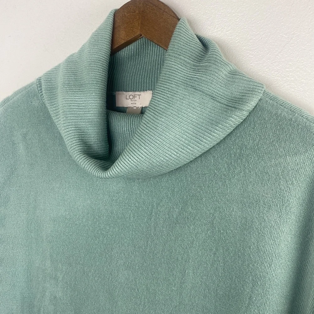 LOFT Mint Green Turtle‎ Neck Sweater 3/4 Sleeve Size MP